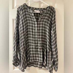 ann taylor loft women’s gray and white plaid long sleeve flannel babydoll blouse